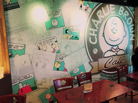 charlie-brown-cafe9