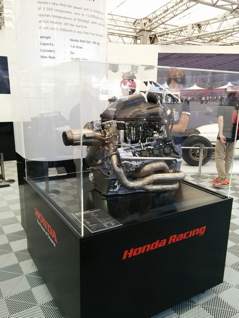 F1ショップエリア_8